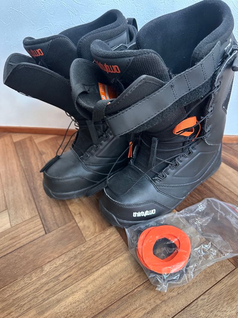 thirtytwo FAST TRACK サイズ28~28.5ブーツ