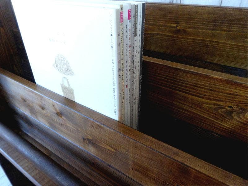 ハンドメイド　雑誌＆絵本ラック　ショート（ダークチーク色）