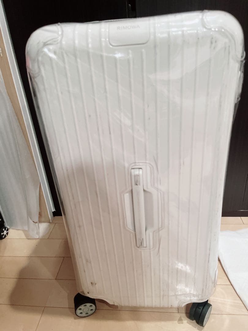 5時間限定　送料込み130000RIMOWAトランクプラスホワイト カバー付き
