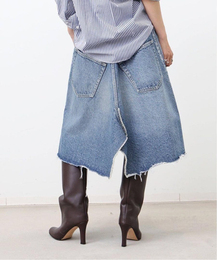 極美品　マディソンブルー5POCKET REMAKE A-LINE スカート