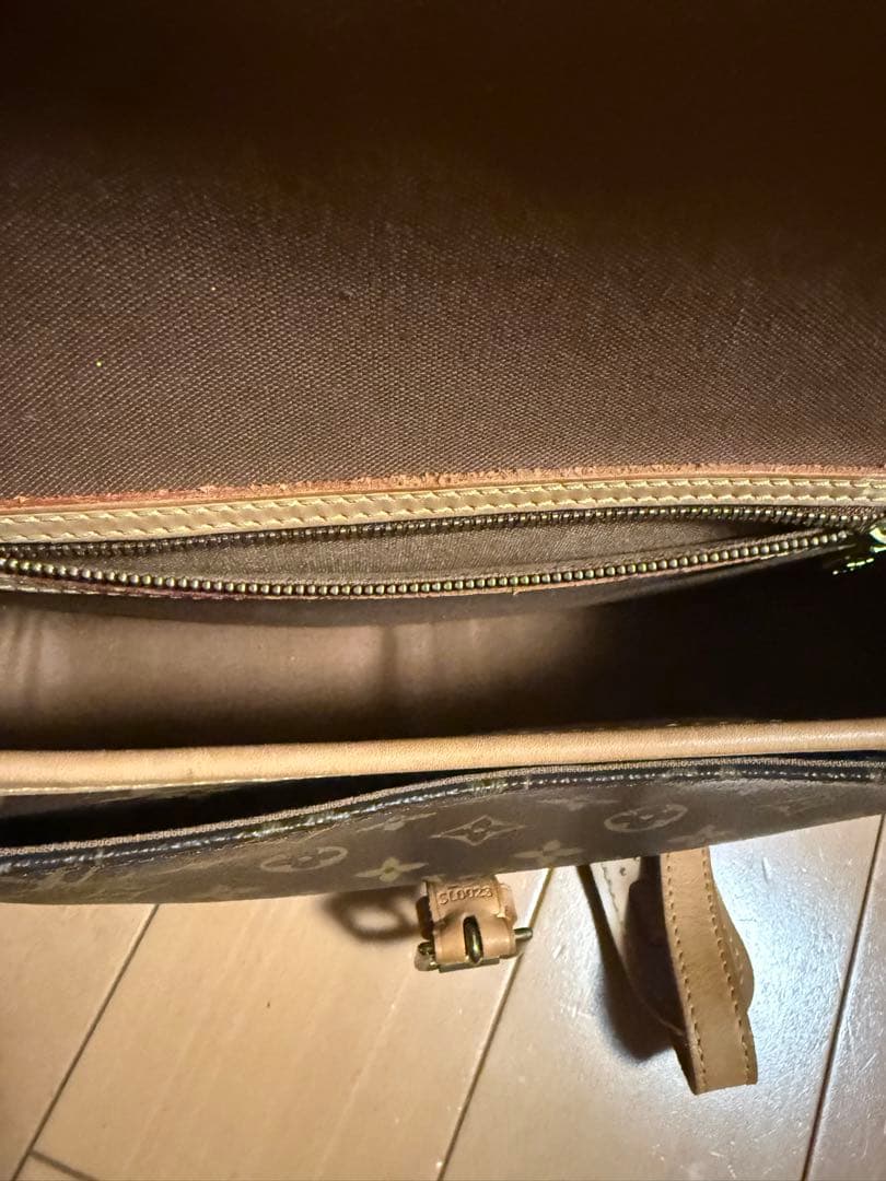 Louis Vuitton モノグラムショルダーバッグ　ソローニュ　廃盤品