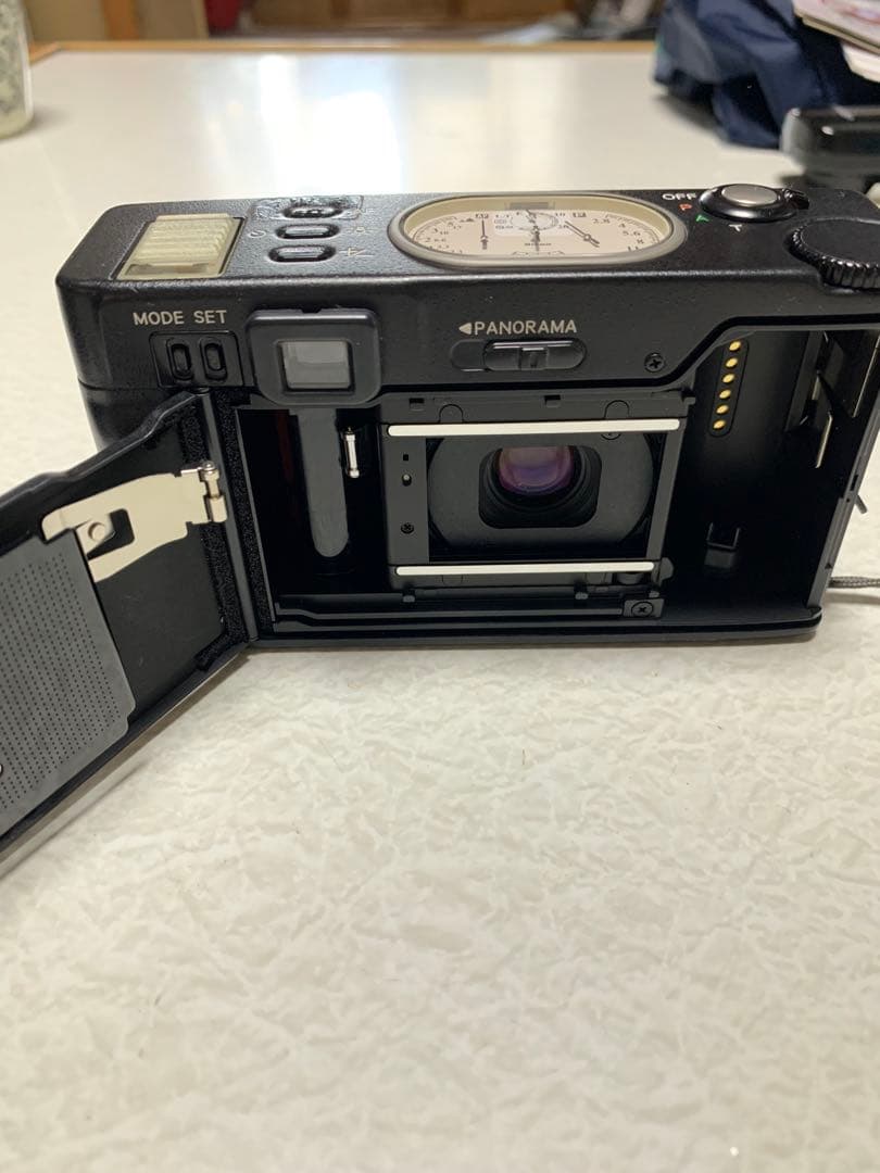 Nikon 28Ti レンジファインダーカメラ