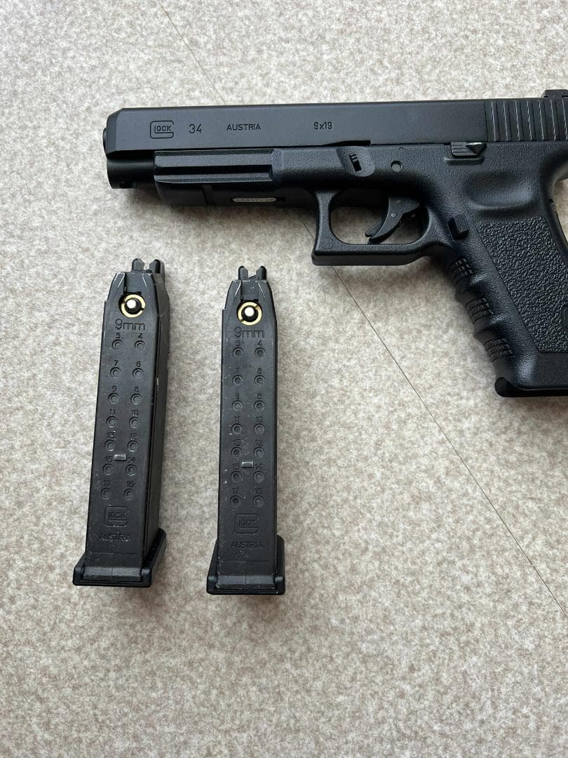 東京マルイ　Glock 34 ガスガン マガジン2本付き