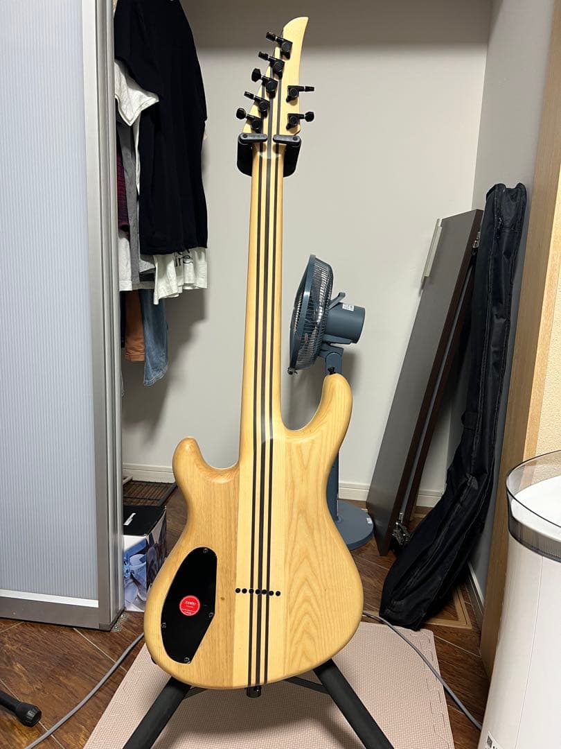 Zuwei Guitars 7弦ギター