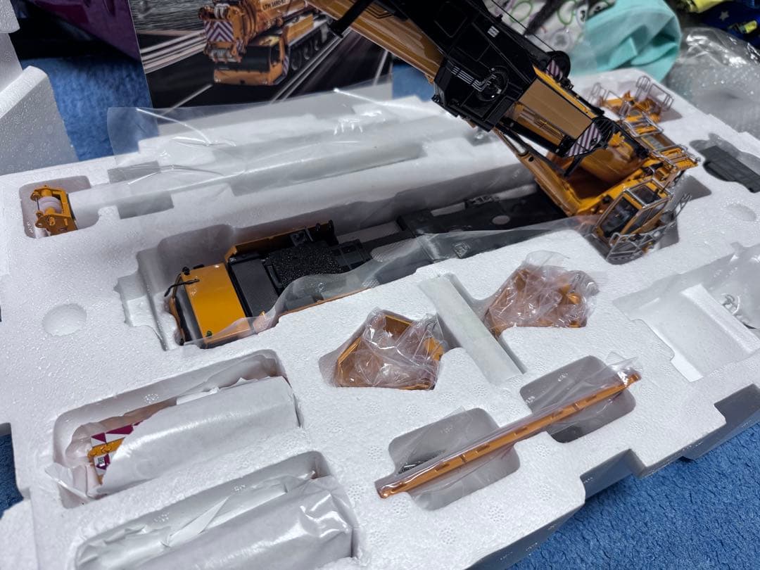 Liebherr ltm1700nx仕様1/50 ケンクラフト　クレーン