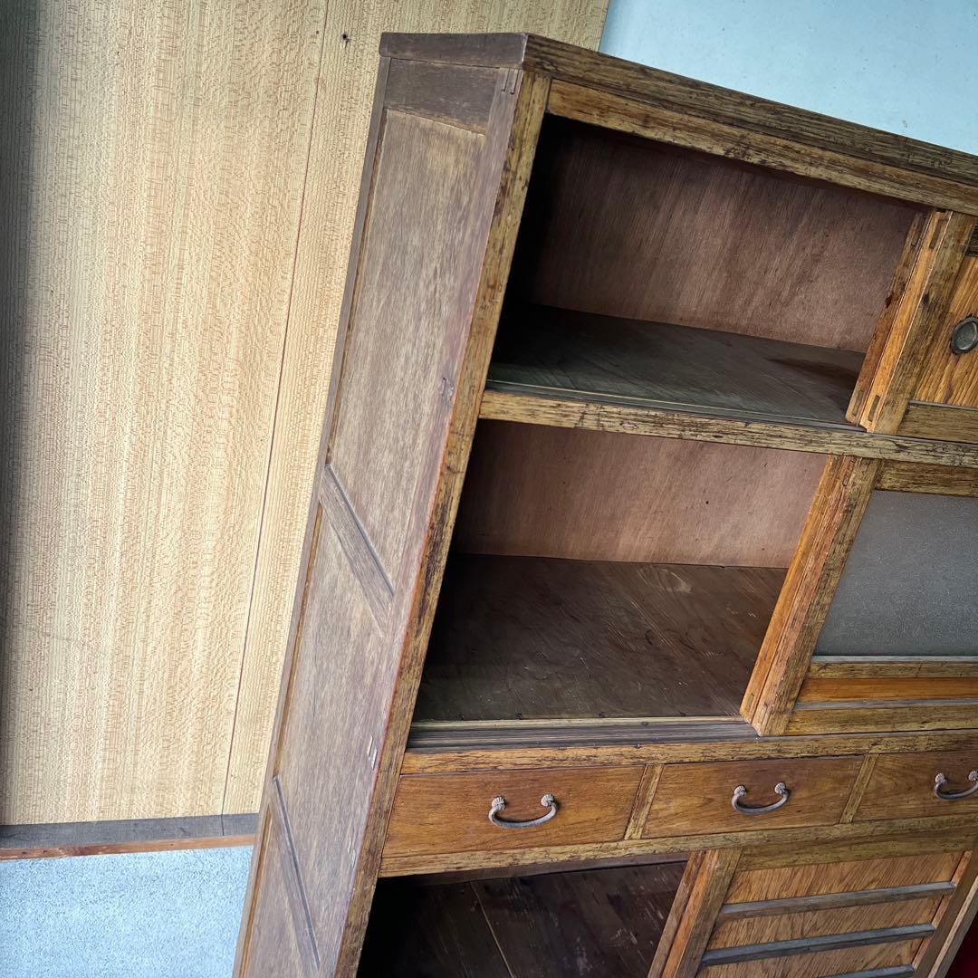 水屋箪笥 昭和初期 ガラス扉 キャビネット 引き出し三杯