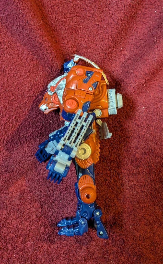 トランスフォーマー　ユニバース　レオプライム