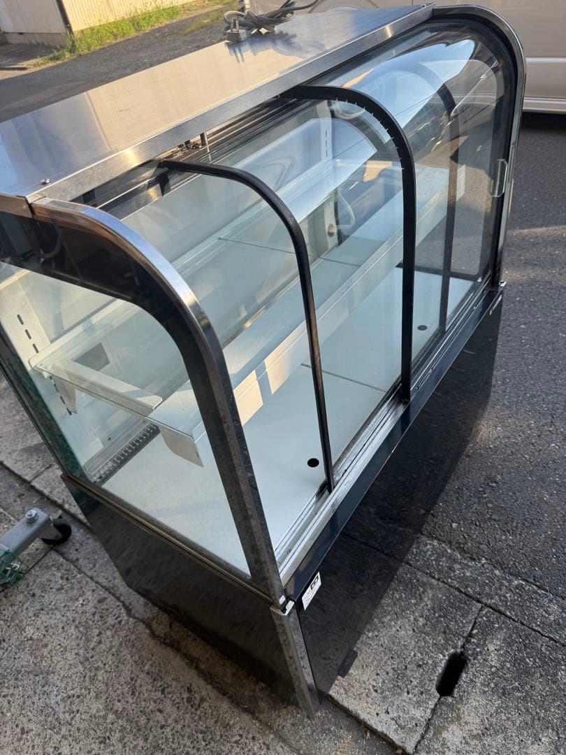 SANDEN 冷蔵対面ショーケース