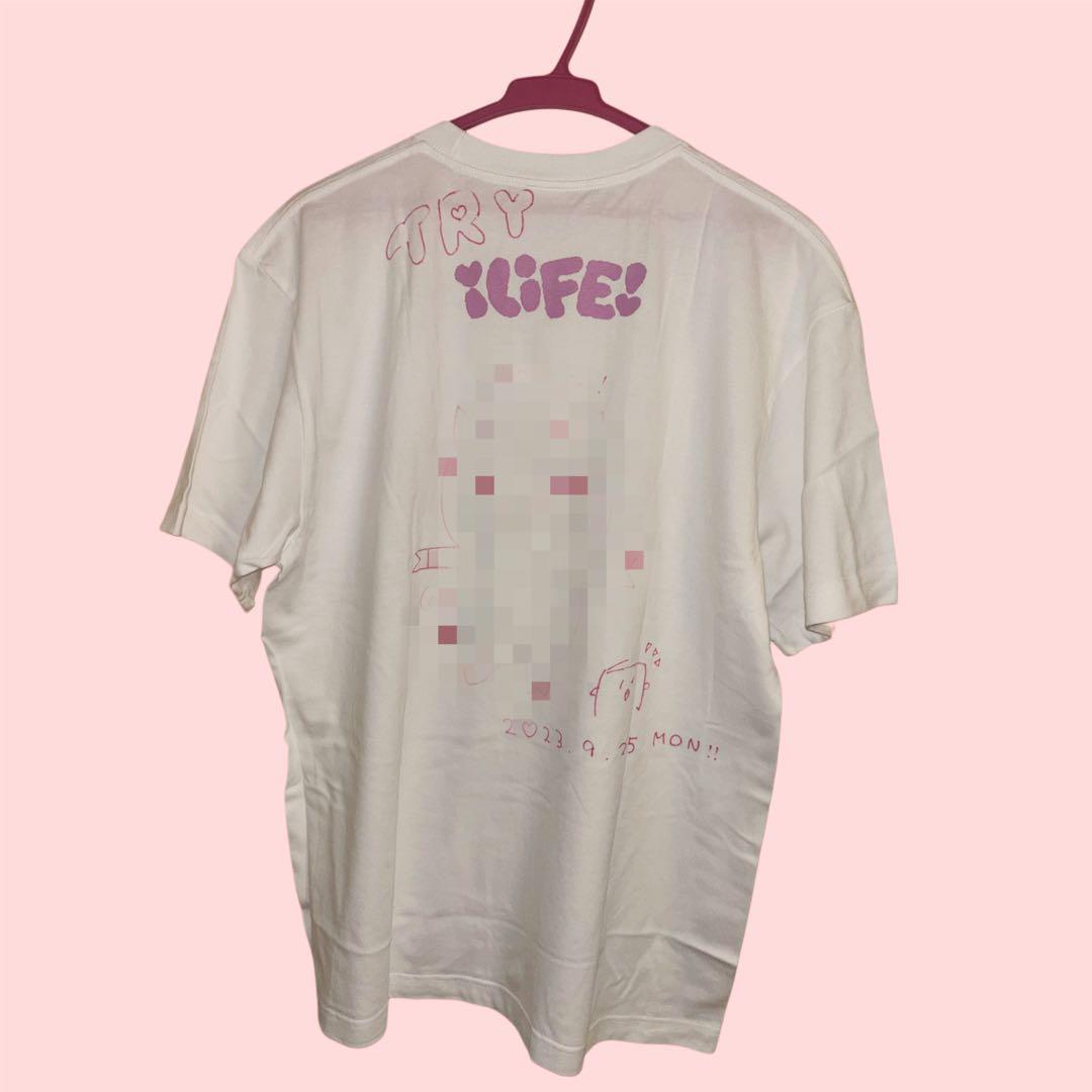 向日えな　サイン入りTシャツ A賞　美品