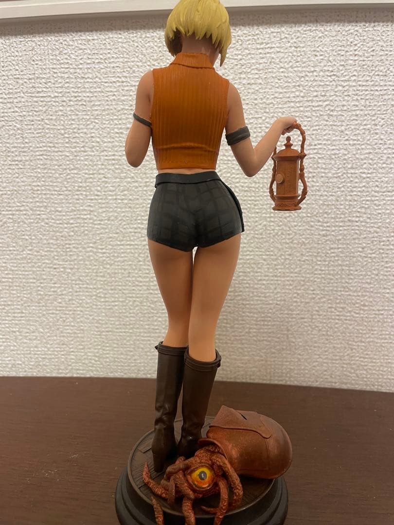 ガレージキット　フィギュア　塗装済　バイオハザード4 アシュリー　20cm