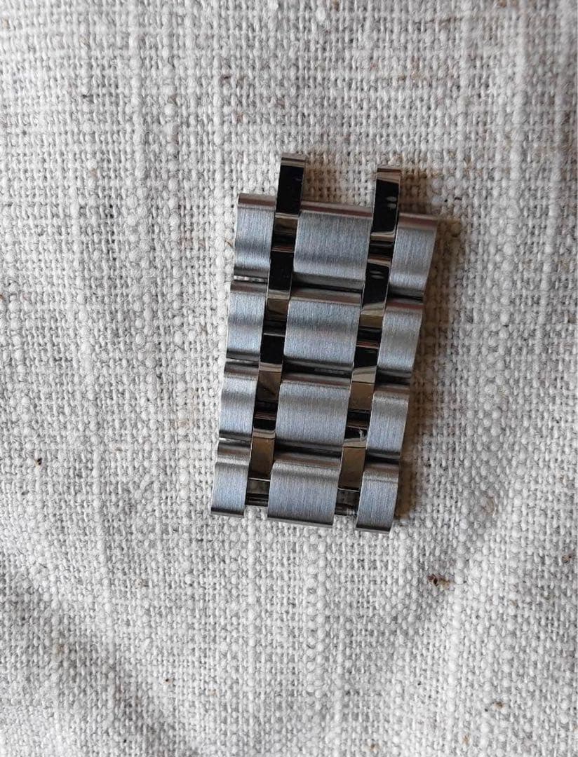 【新品】チューダー ロイヤル 41mm 28600 自動巻き