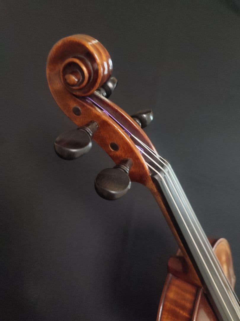 バイオリン　アンティークジャーマン１/2　弦・駒新品交換済　弓・ケース・肩当付属