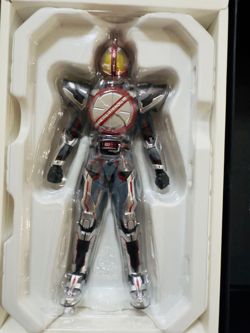 S.H.Figuarts 真骨頂製法　仮面ライダーネクストファイズ　オートバジン