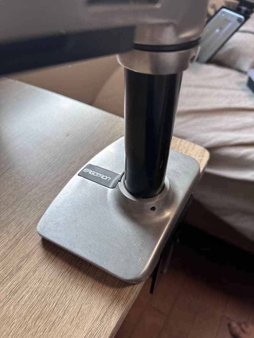 Ergotron LX モニターアーム デスククランプ式