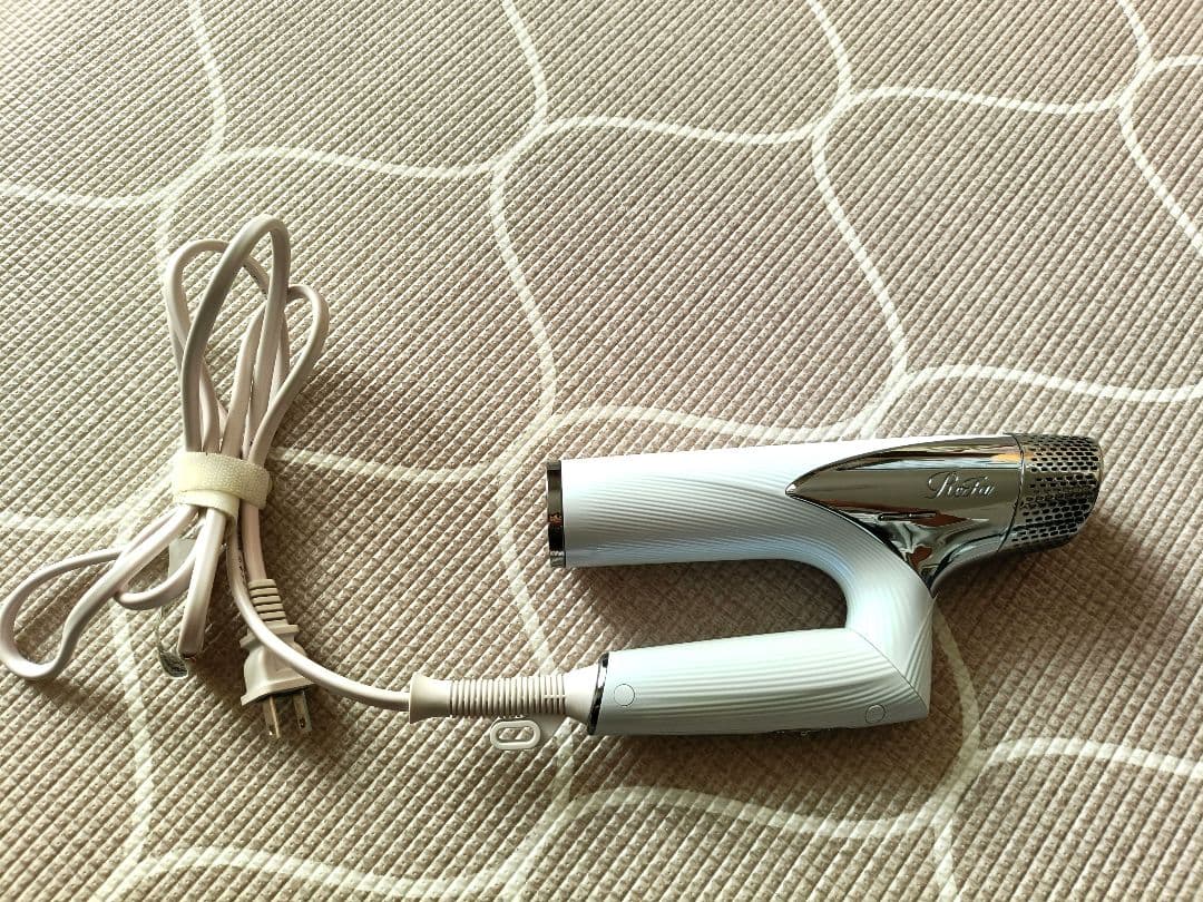 リファ　ドライヤー　ジャンク品