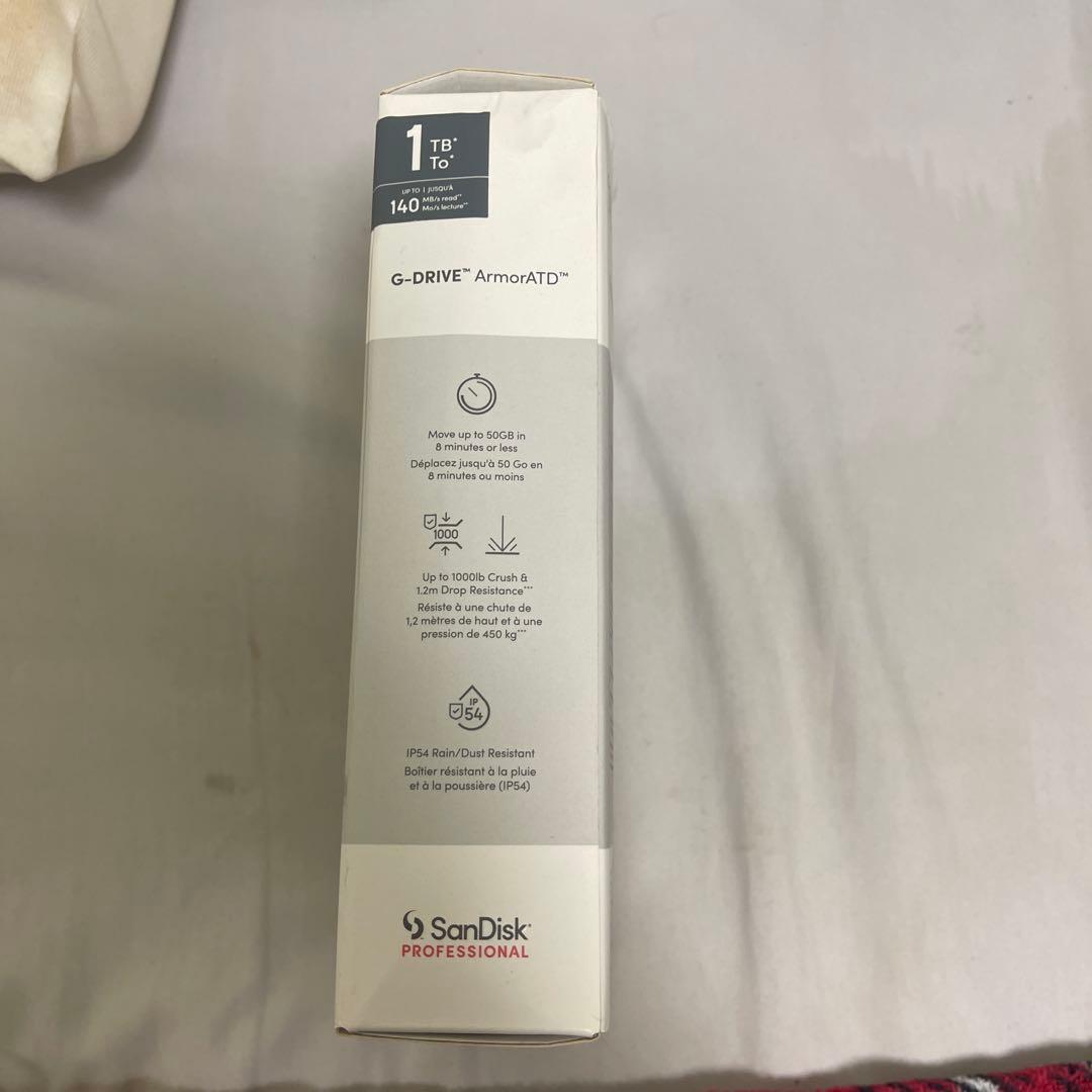 外付けハードディスク・ドライブ SanDisk G-DRIVE ArmorATD 1TB