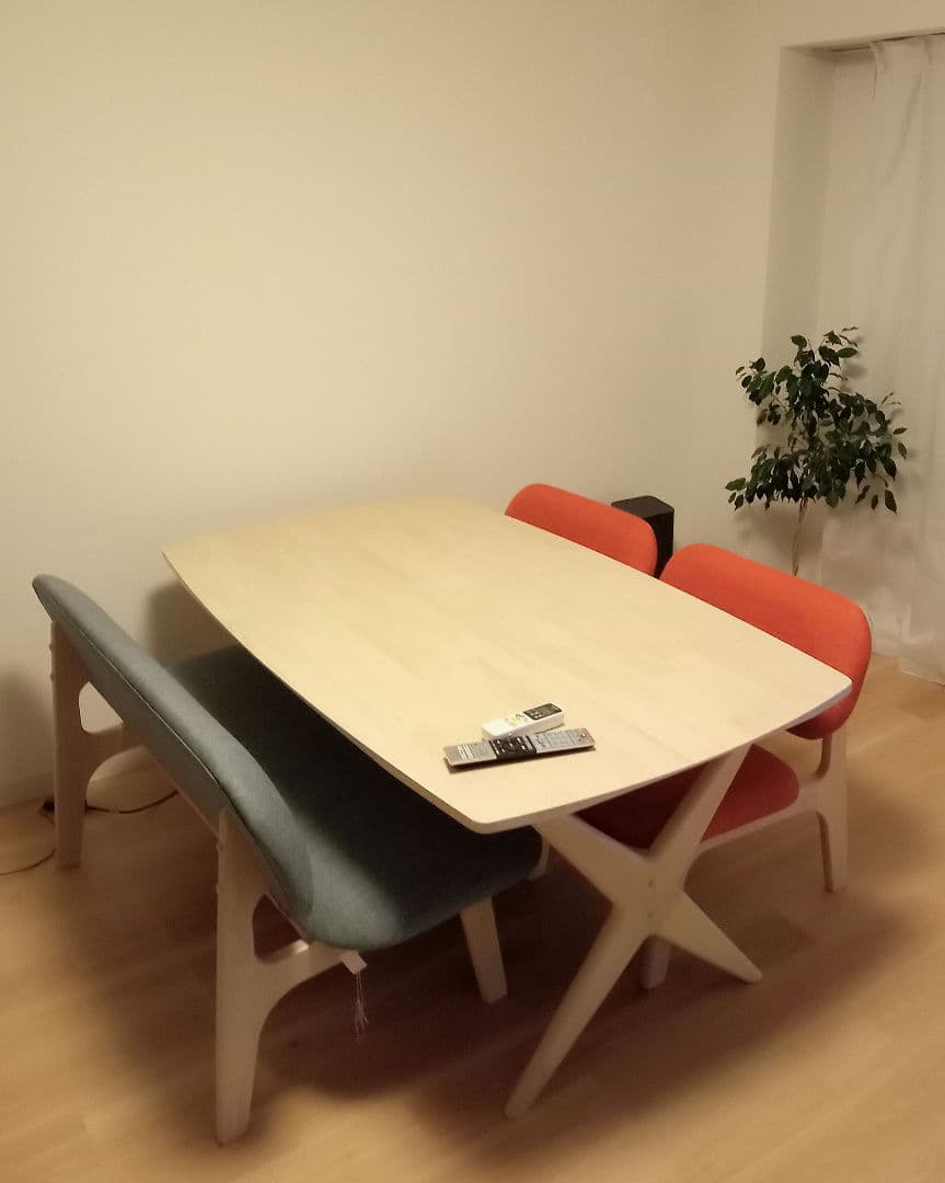 【引取不可】ニトリNITORI　ダイニングテーブル