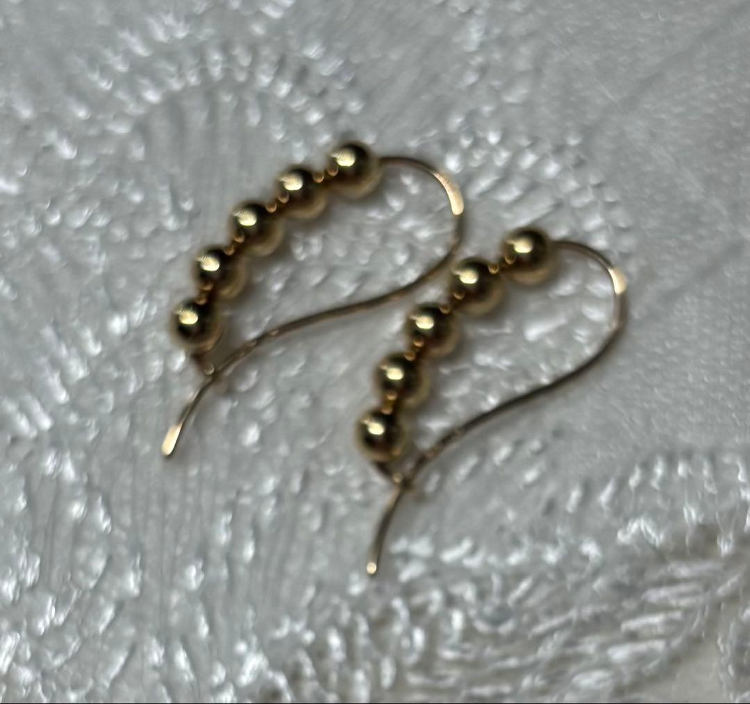 ココシュニック中空ボールフープピアス