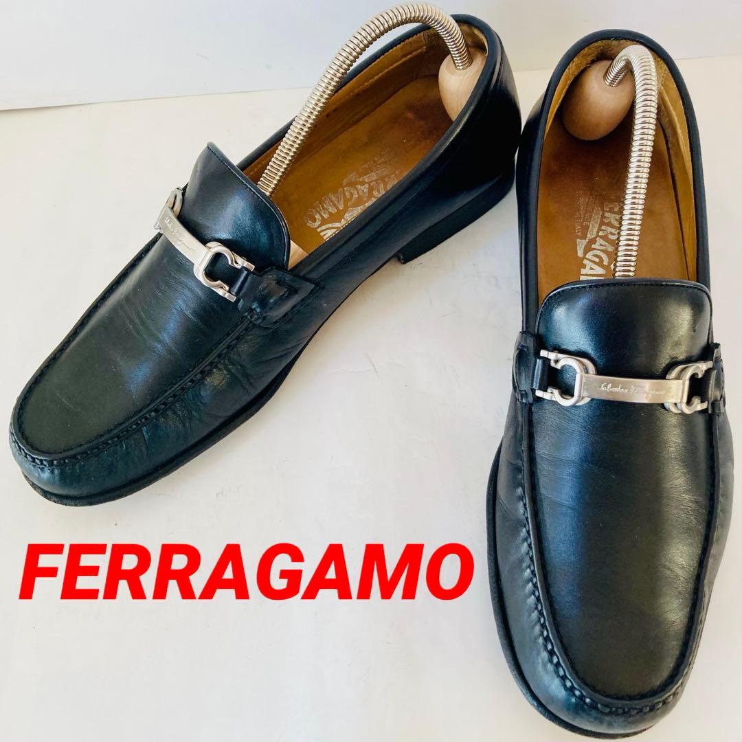 専用 フェラガモ 黒 24.5cm & コーチ 茶色 25cm ２足セット