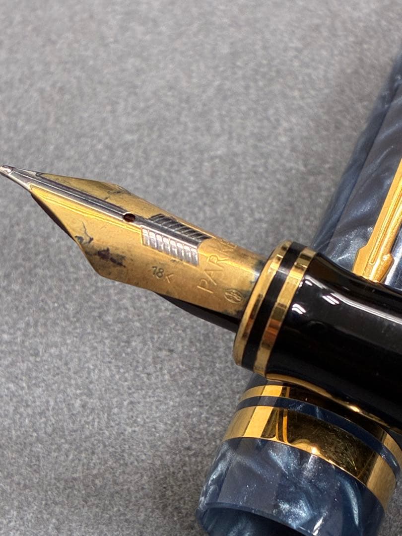 18ＫPARKER 青色と黒のマーブル模様 万年筆
