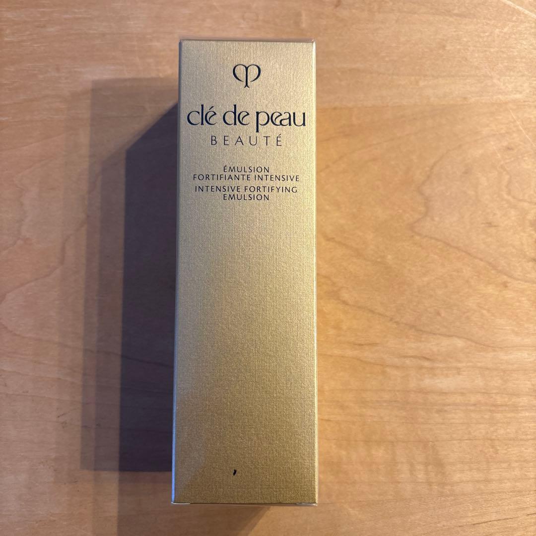 クレドポー　エマルジョンアンタンシヴn 新品