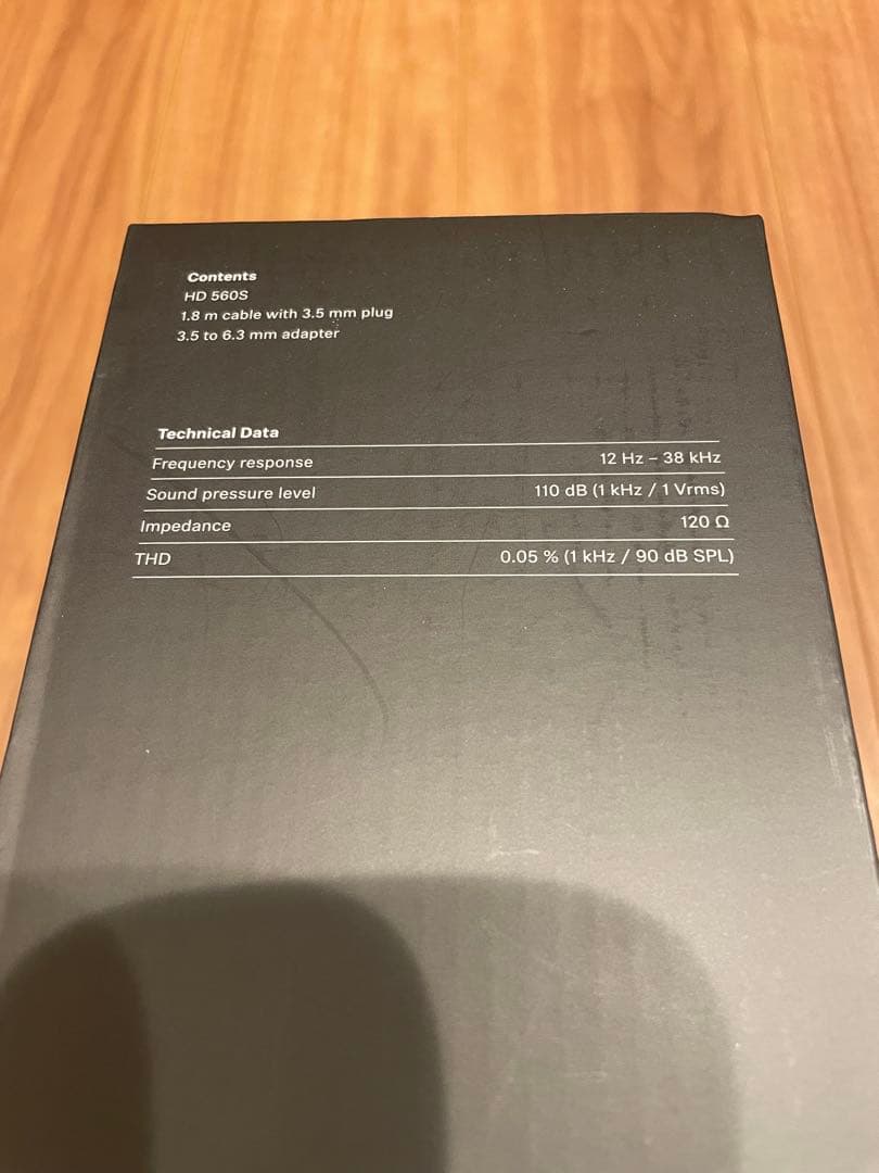 Sennheiser HD560S 【本体 新品未使用】箱に穴あり