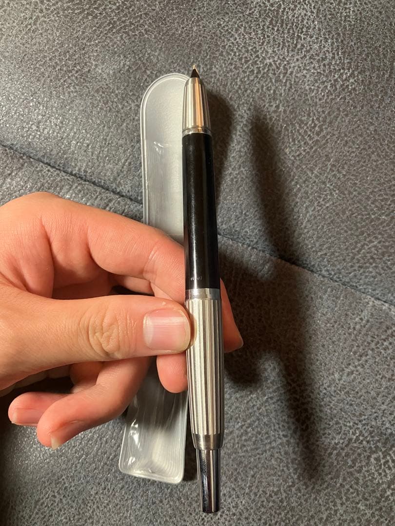 パイロット キャップレス 万年筆 蝕刻 食刻