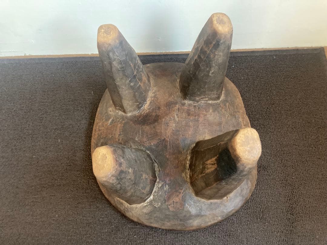 アフリカ家具　セヌフォ族スツール　コートジボワール　セヌフォスツール