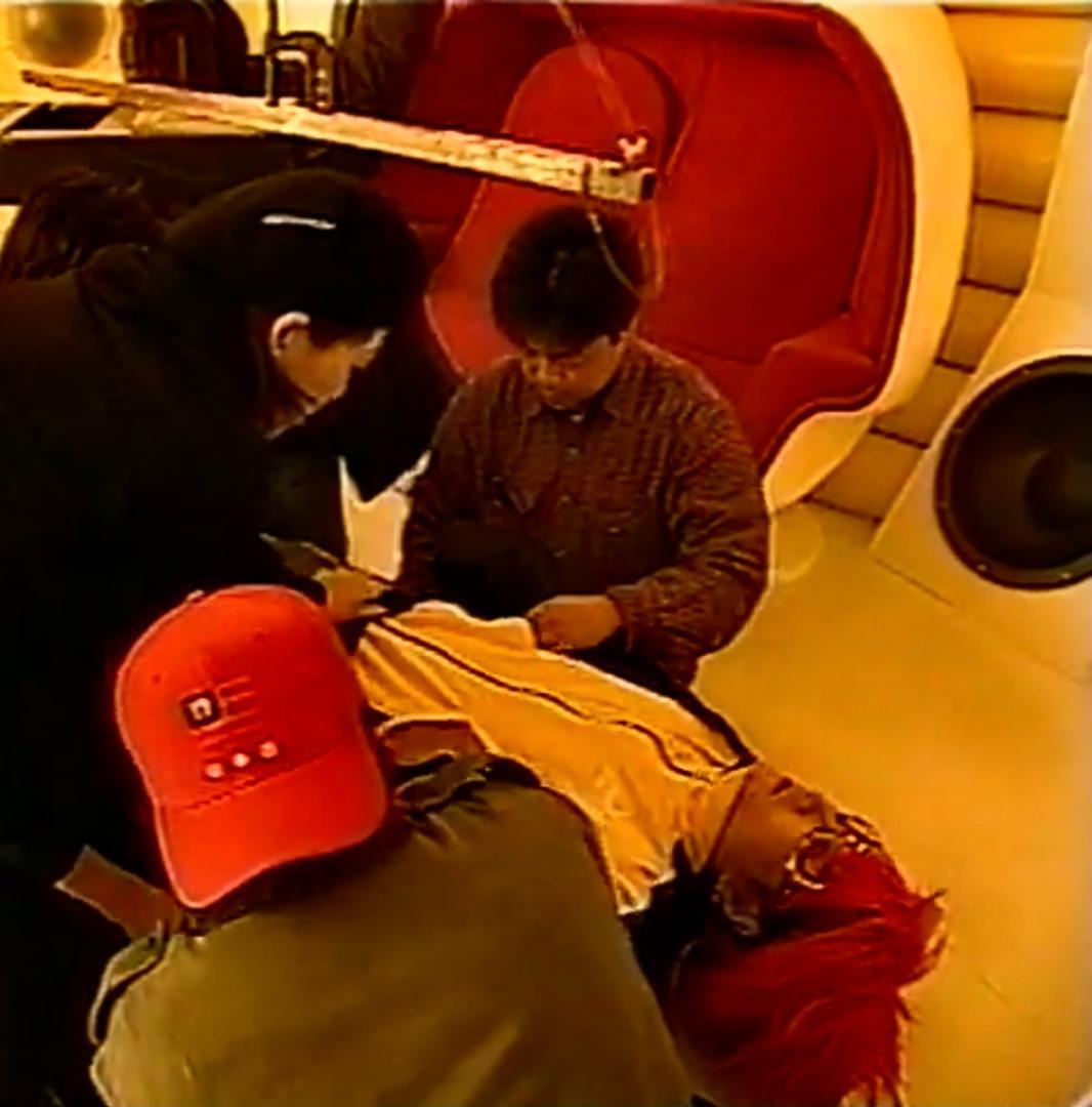 正規品　サイズ１　hideサイドカーブジャージ　イエロー　LEMONeD