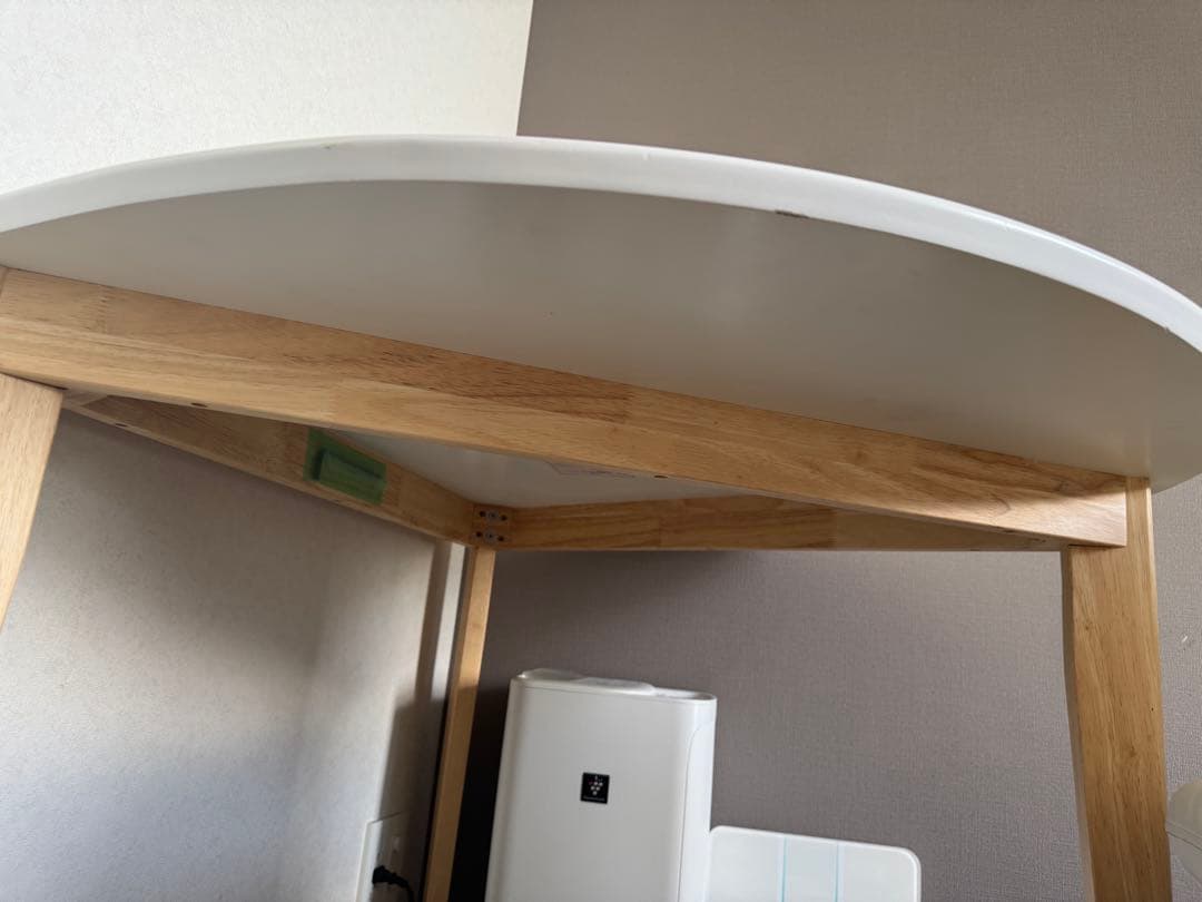 ダイニングテーブル　半月形　ホワイト