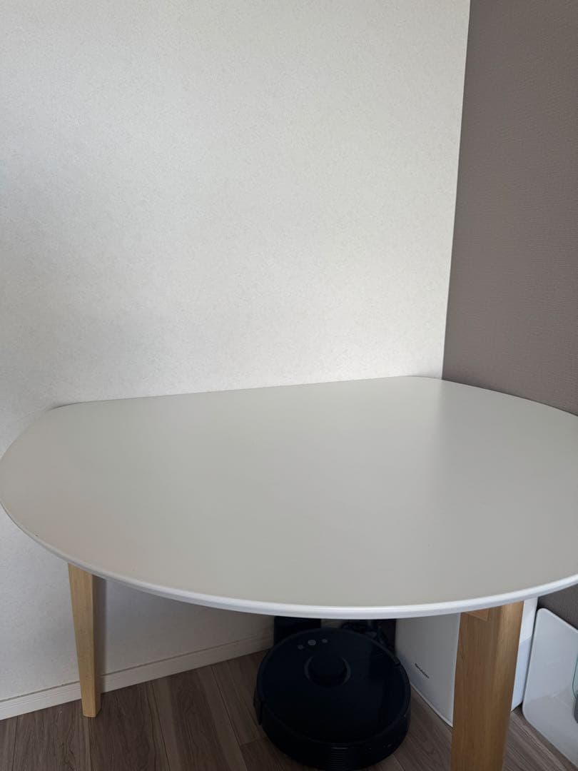 ダイニングテーブル　半月形　ホワイト