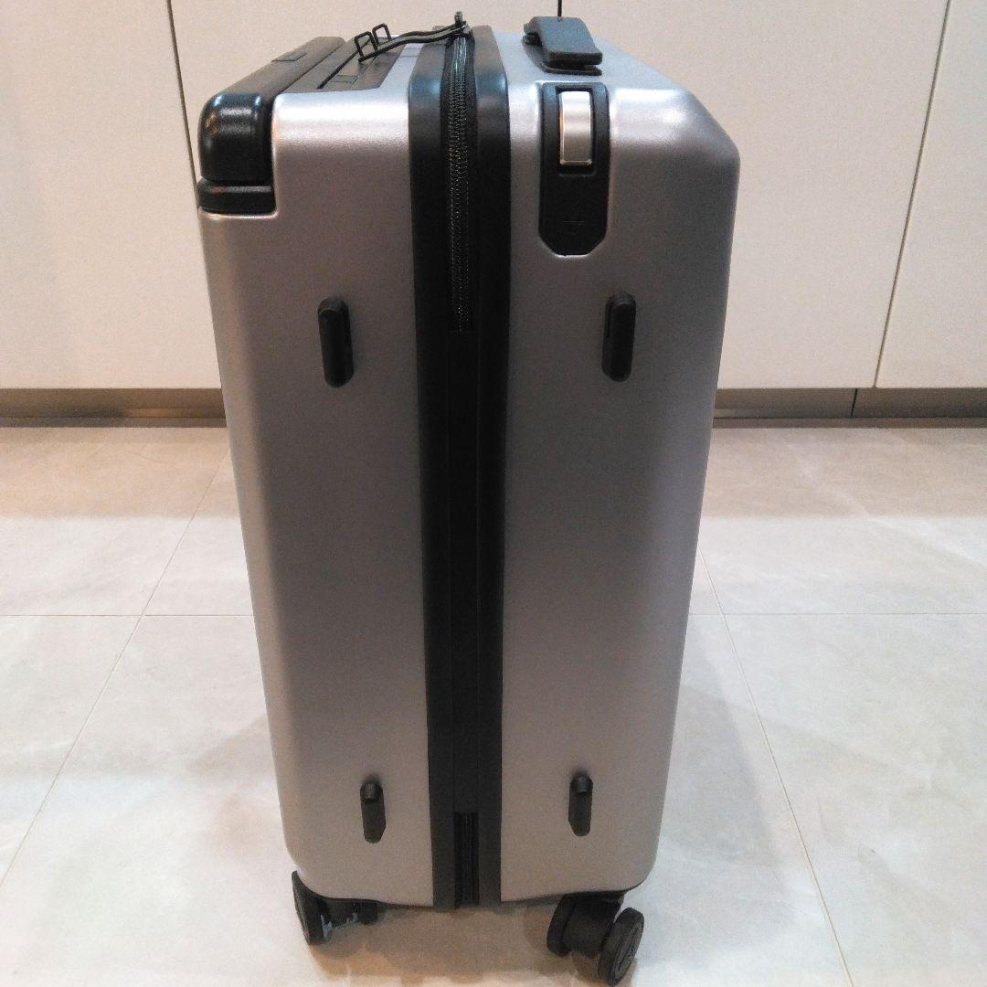 美品♪TRAMORA Carry On Pro 56×36×25便利機能多数⭐