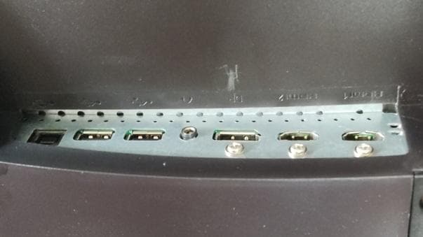 MSI 27インチ湾曲型ゲーミングディスプレイOptix MAG271CQR