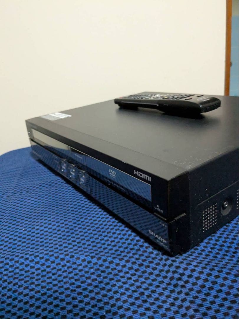 SHARP AQUOS DVDレコーダー リモコン付き