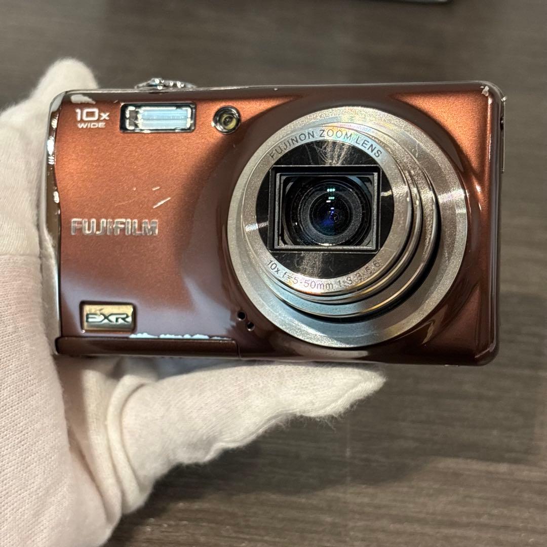 FUJIFILM FINEPIX F70 EXR デジタルカメラ