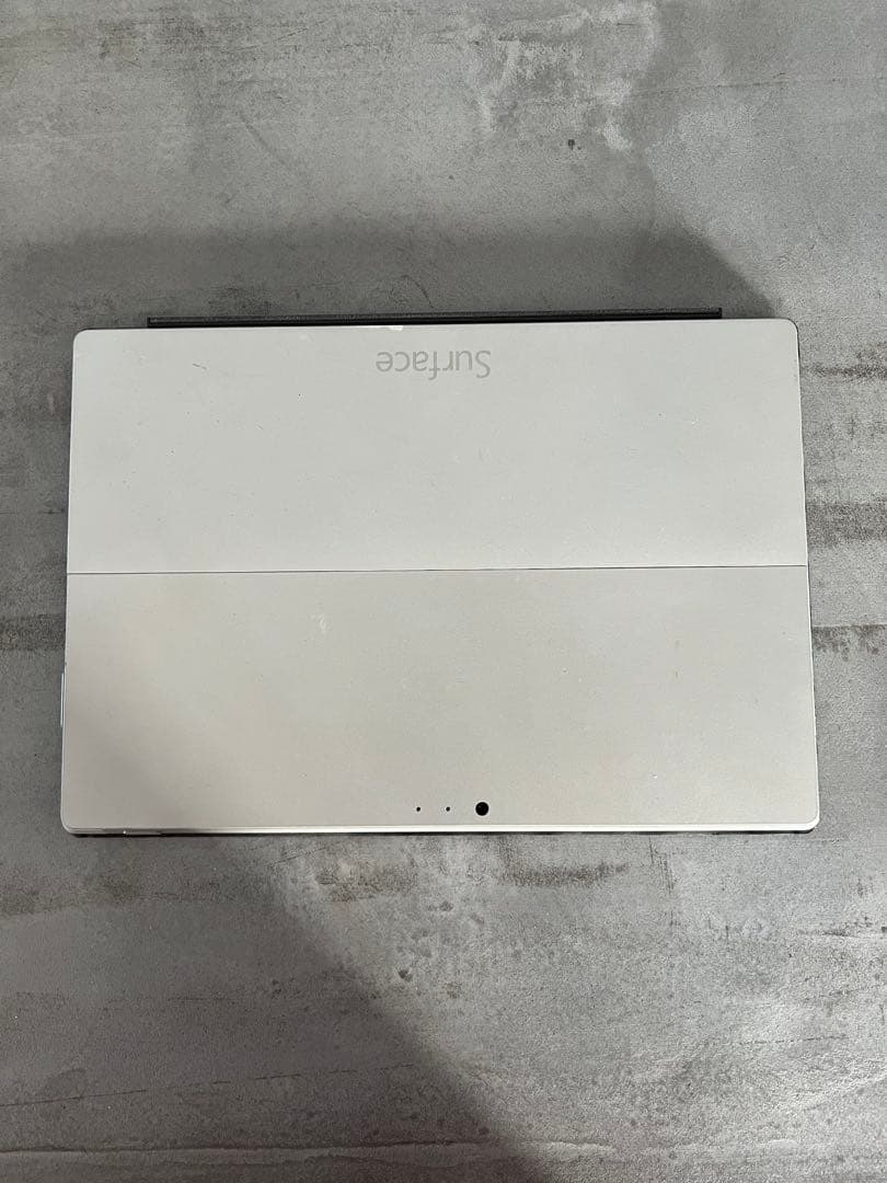 Microsoft Surface Pro4 純正キーボード＆AC付 初期化済