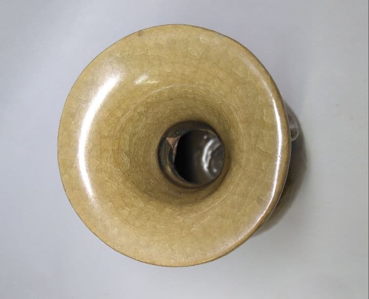 元朝龍泉双耳環付瓶