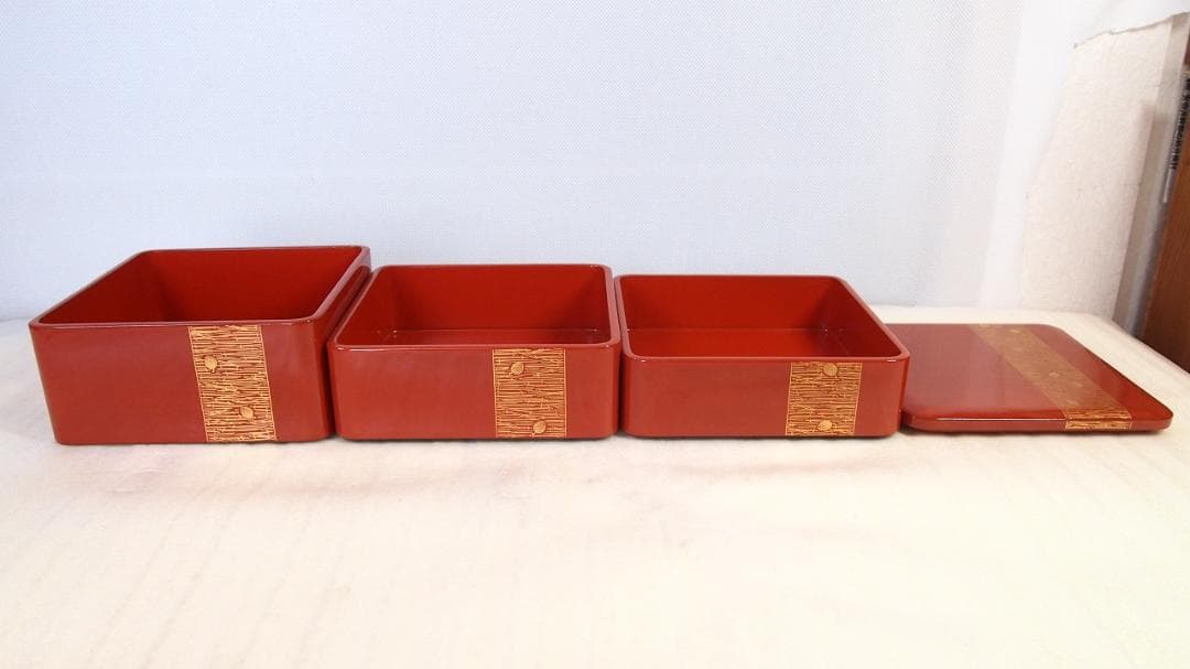 【美品】輪島塗 わじま慶塚 沈金模様 洗朱蝋色三段重箱 弁当箱/お重 漆器/食器