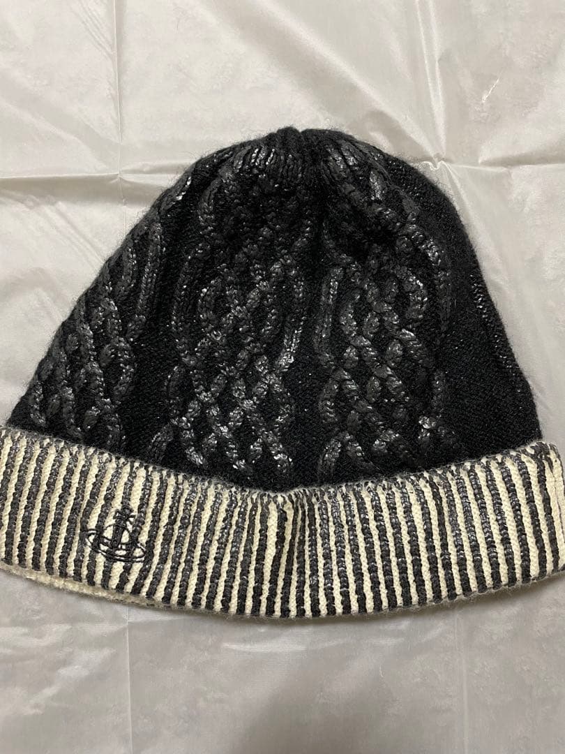 【希少】３点セット ヴィヴィアンウエストウッド　ニット帽・マフラー（新品）・手袋