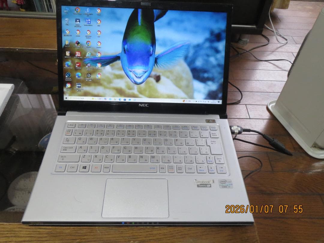 NECパソコン VK19SGZDF Core Intel i7 1.90GHz