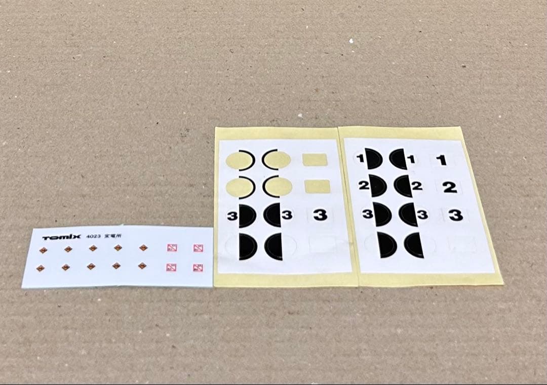 鉄道模型　Nゲージ 車庫　レール　レールエンド　橋脚　配線　詰合せセット