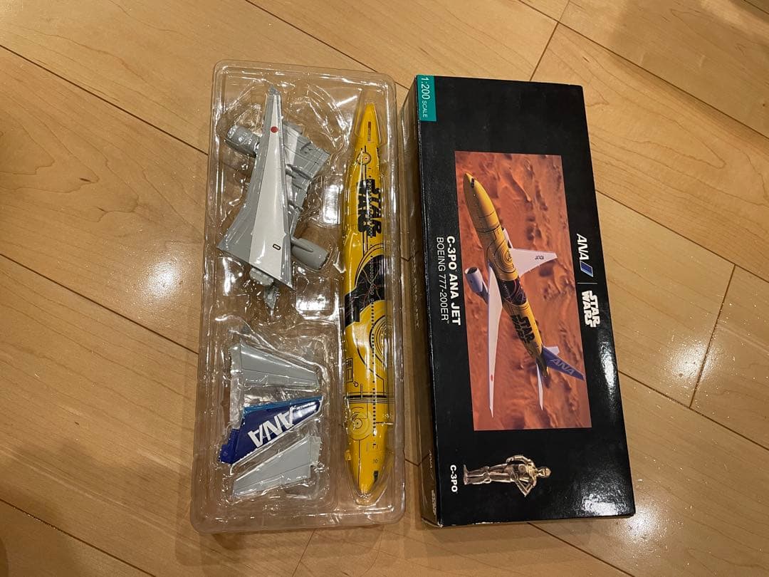 航空機・ヘリコプター C-3PO ANA JET Boeing 777-200ER 1/200