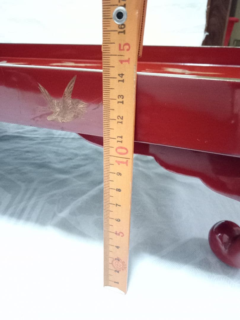 古い お膳 金彩 木製 四足 鶴亀柄 朱塗 漆器 アンティーク