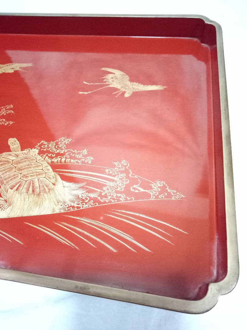 古い お膳 金彩 木製 四足 鶴亀柄 朱塗 漆器 アンティーク