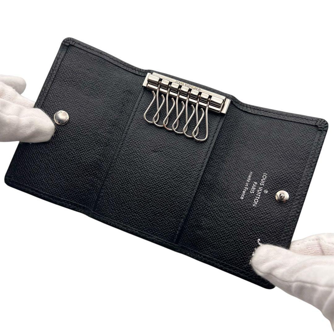 240　ルイヴィトン キーケース タイガ 黒 ミュルティクレ 鍵 6連