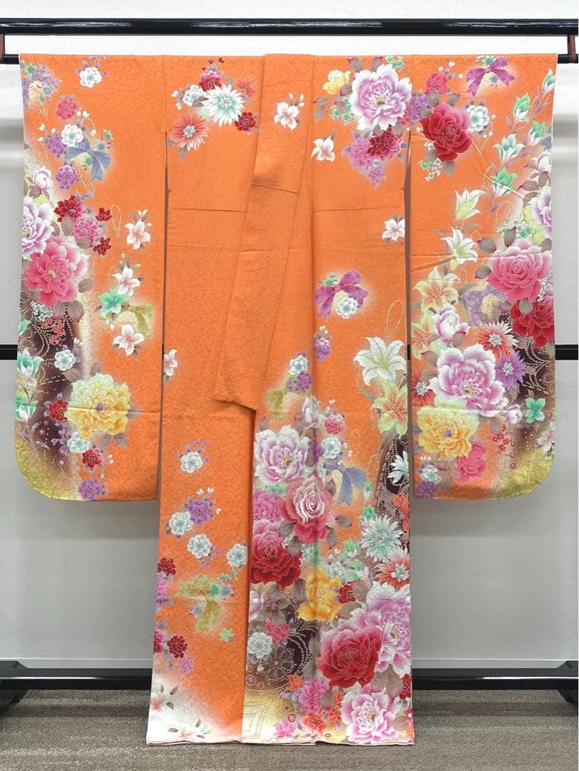 振袖 豪華 銀通し 刺繍 紋意匠 薔薇 身丈162cm 撥水加工済