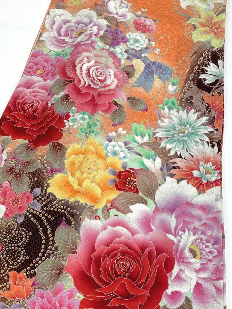 振袖 豪華 銀通し 刺繍 紋意匠 薔薇 身丈162cm 撥水加工済