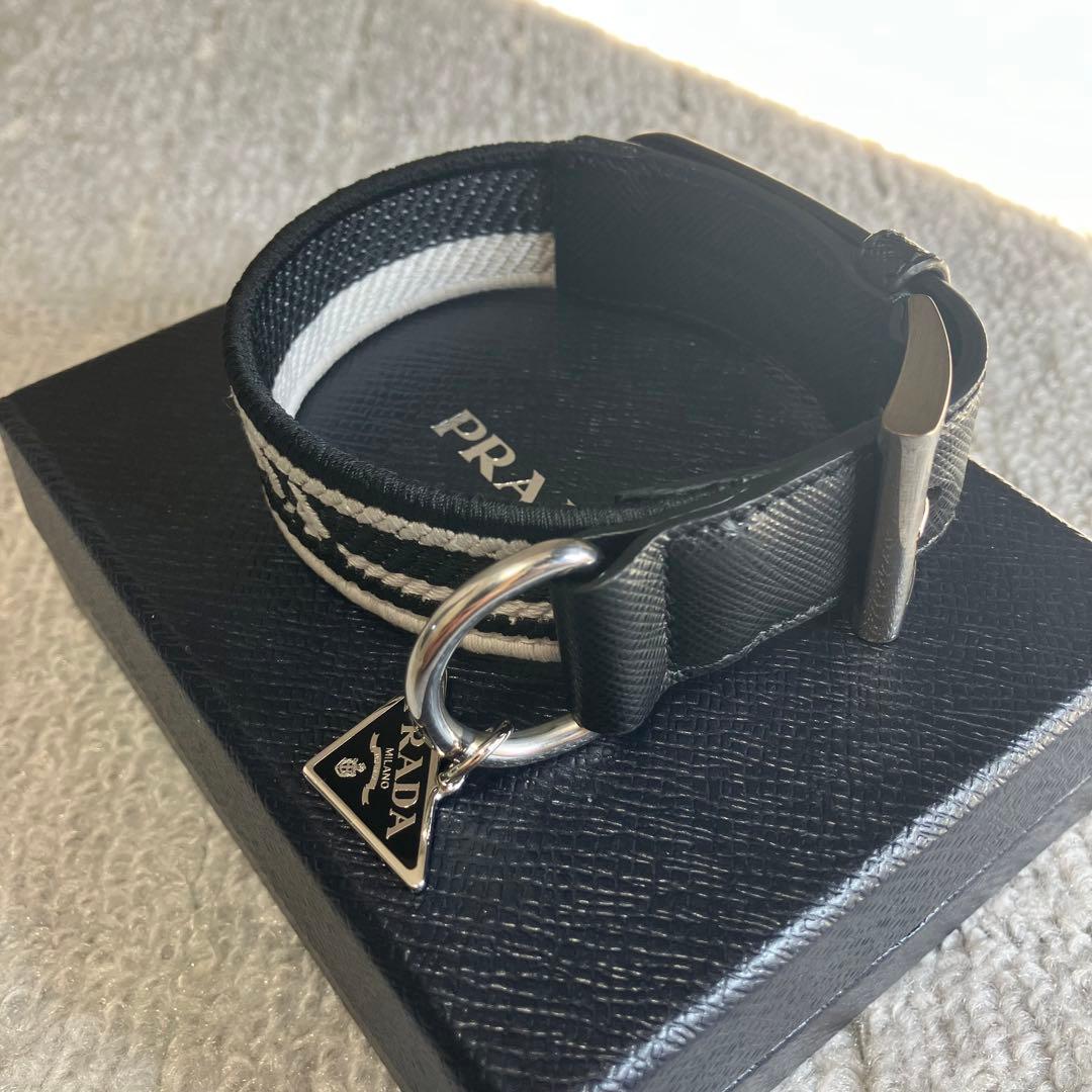 プラダ［首輪］三角ロゴ　犬用　ペット用品　レザー　ジャガード　箱付き　ブラック