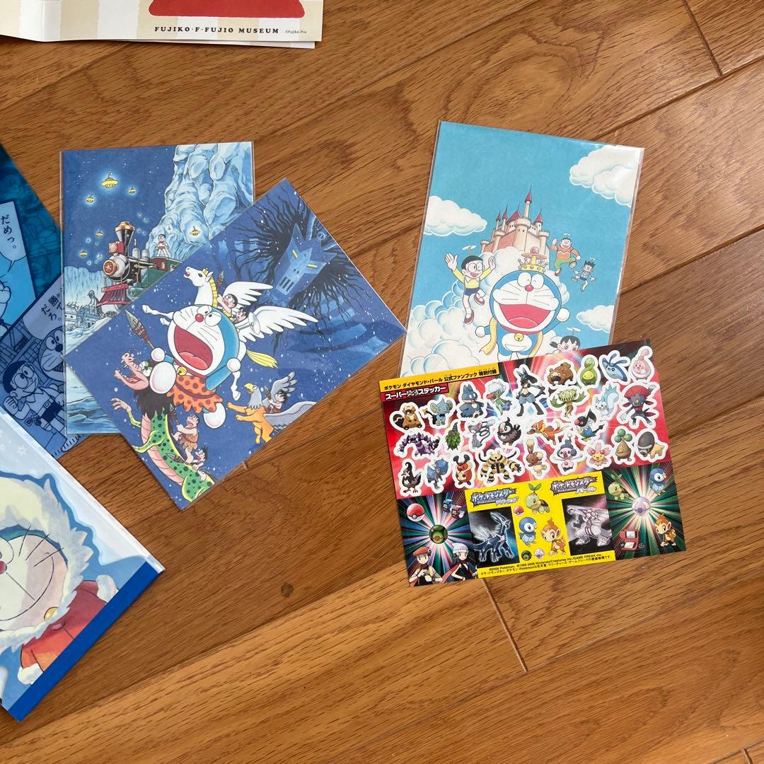 ドラえもん　クリアファイル　ハガキ　メモ帳