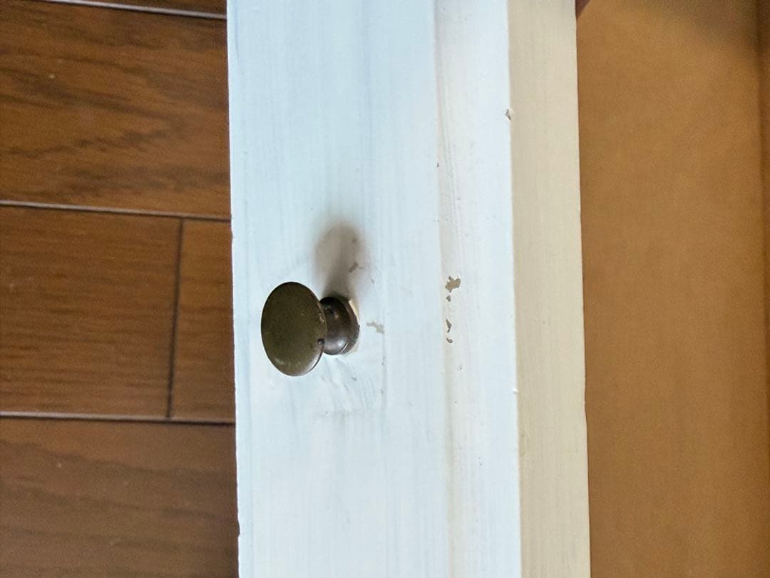 本当は使いたい　泣く泣く出品　アンティーク　サイドテーブル